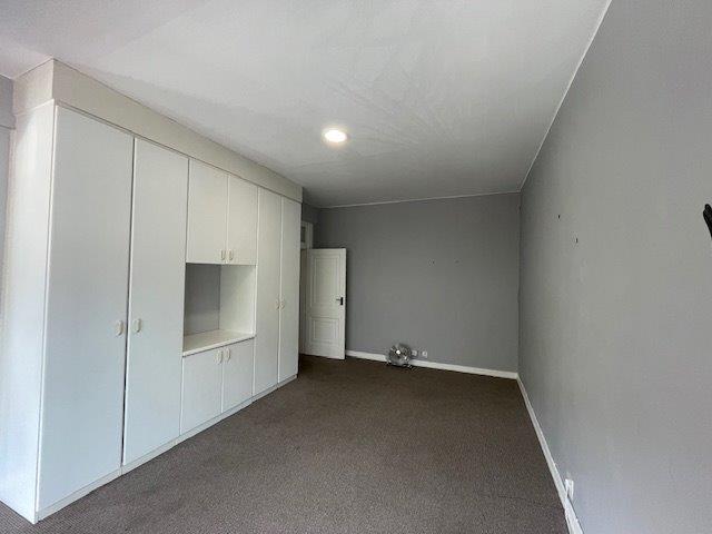 0 Bedroom Property for Sale in Sea Point Western Cape